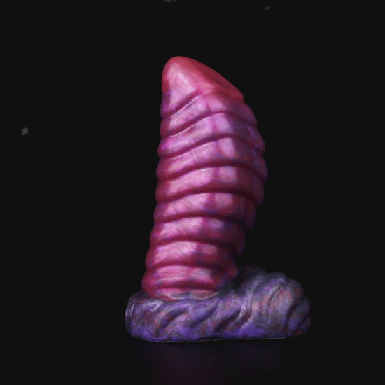 Kael the Dragonkin dildo, Adrenaline colorway, product video showing the piece standing on its scale-textured base