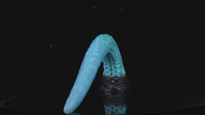 Coilor the Abyssal dildo, Pulse colorway, product demonstration video